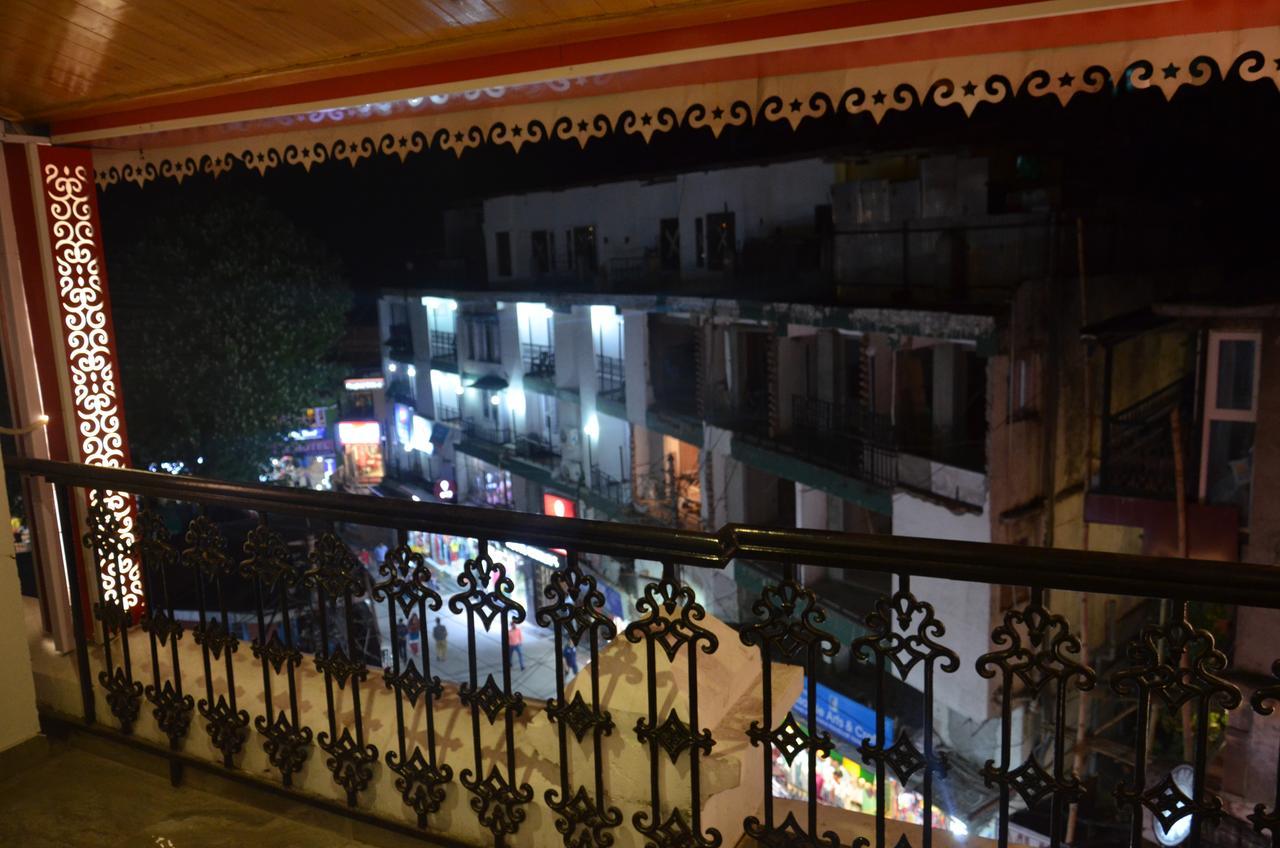 Clarks Hotel Mussoorie Buitenkant foto